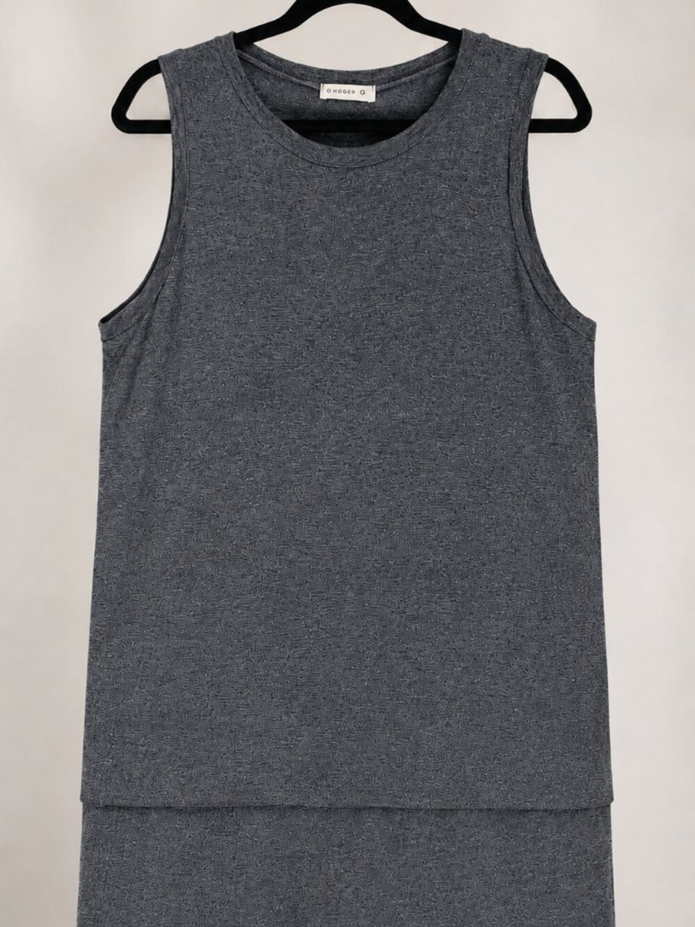 Ginger G Grey Long Active Tank Top S/M NWOT